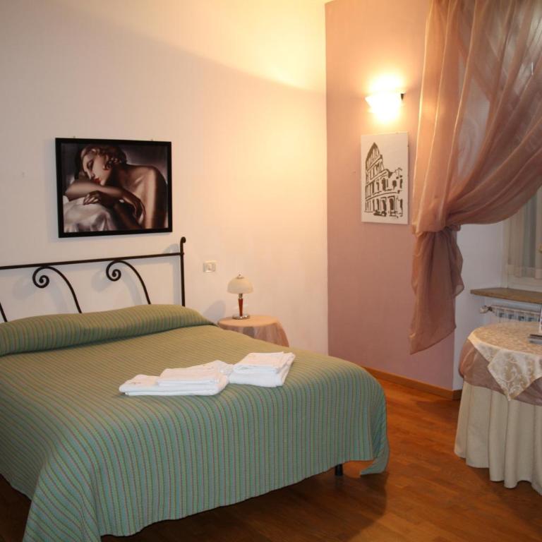 City's House Guest House - Due Camere Comunicanti con Bagno Privato (6 Adulti) - 10
