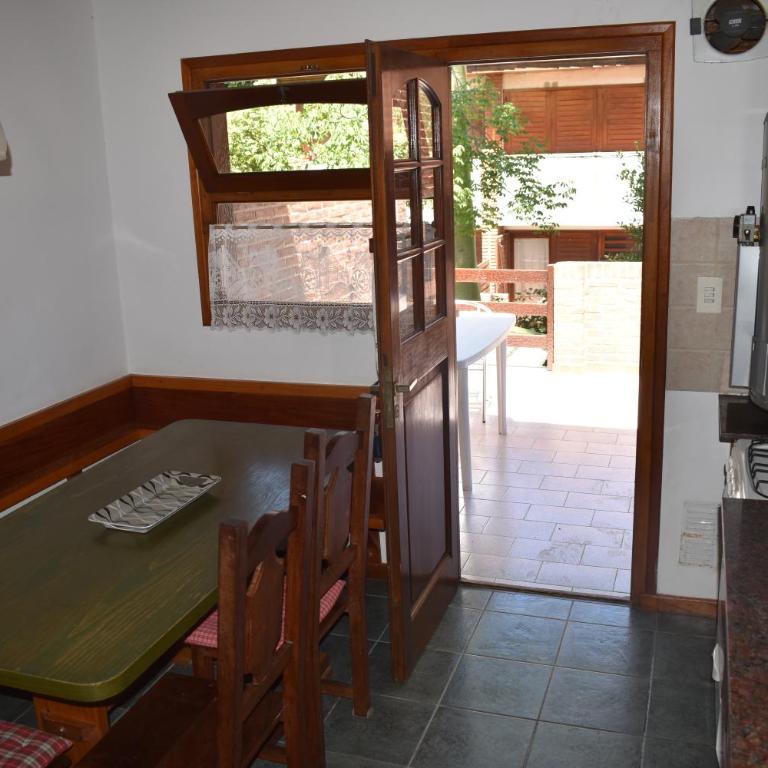 Complejo Frente al Golf - Bungalow Familiar - 6