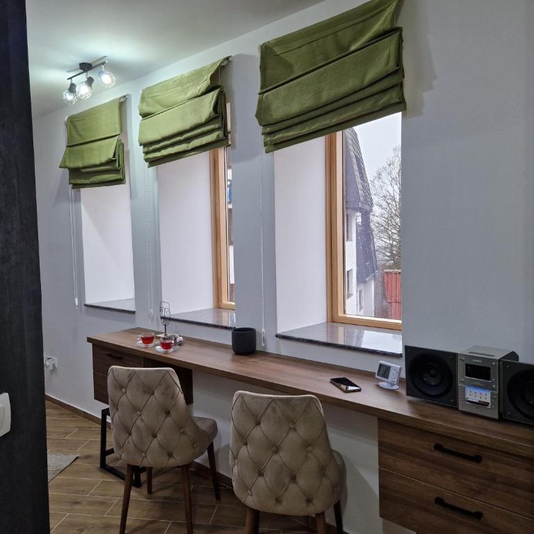 Nivalis Hill 7 - Family Studio - 7