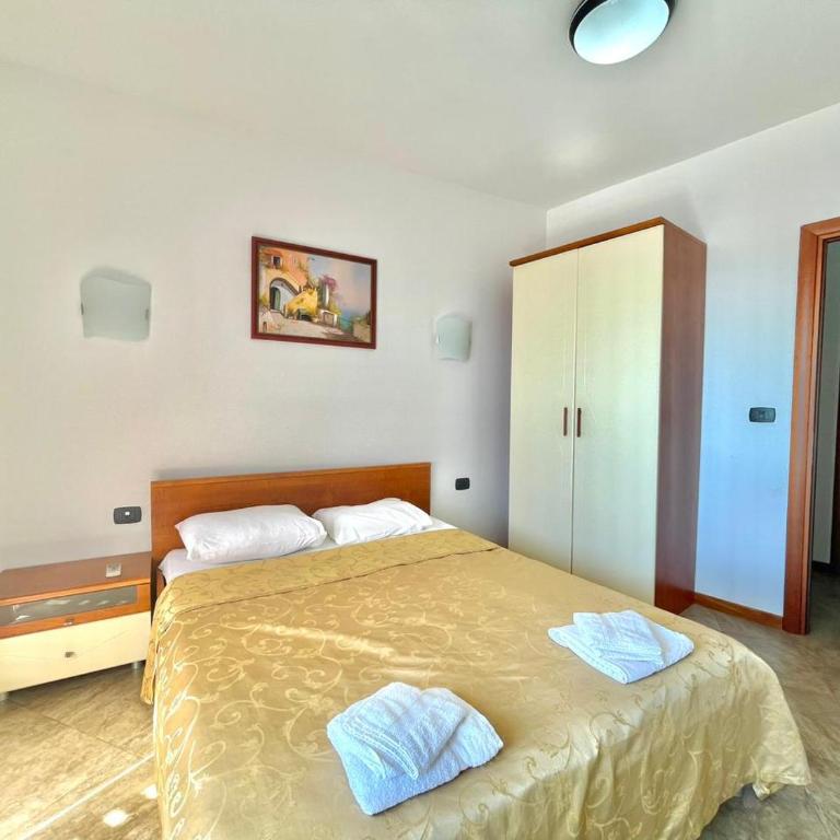 Sea view Apartments Rafailovici - Apartman sa 3 Spavaće Sobe i Pogledom na More - 11