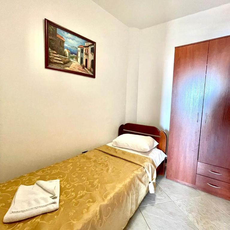 Sea view Apartments Rafailovici - Apartman sa 3 Spavaće Sobe i Pogledom na More - 7
