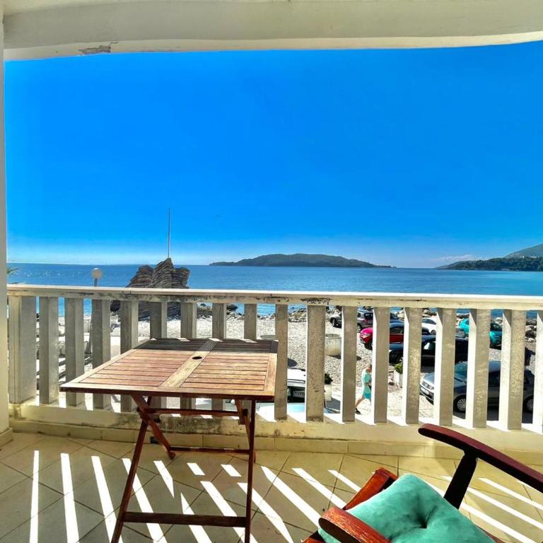 Sea view Apartments Rafailovici - Apartman sa 3 Spavaće Sobe i Pogledom na More - 27