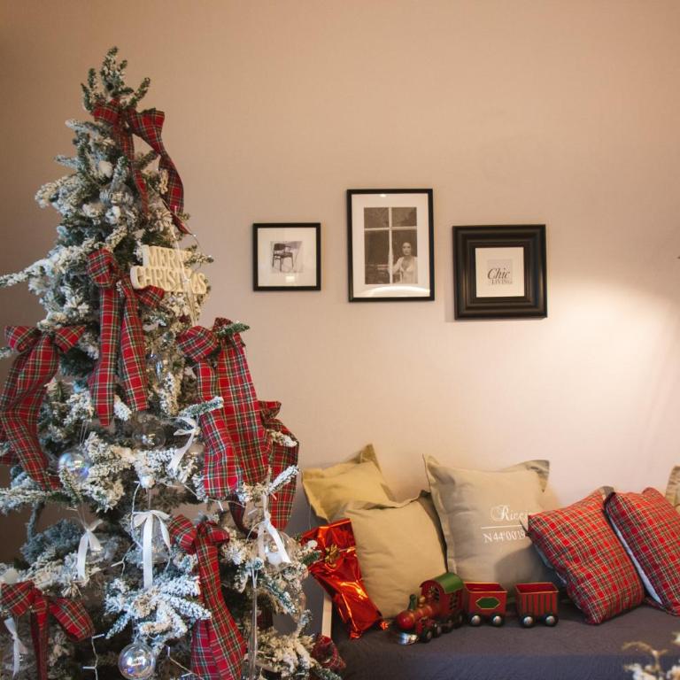 Residenza Alma - Two-Bedroom Apartment with Balcony - 16