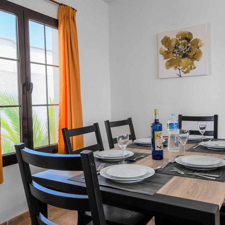 Villa Lisa - Three-Bedroom Villa - 7