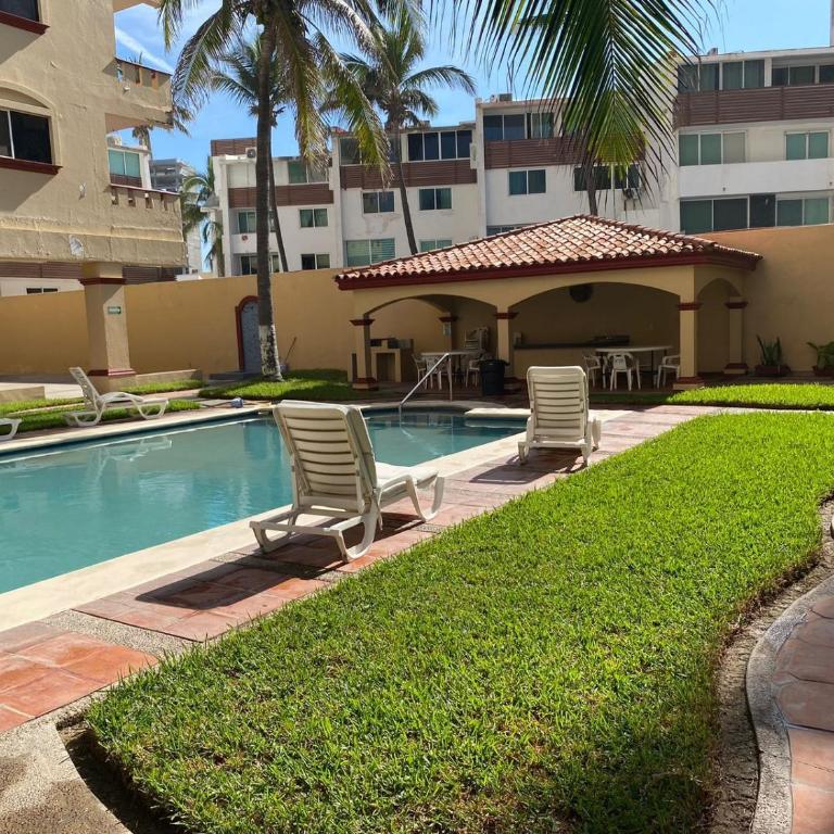Marina del Rey - Suave Primavera - 1 RECAMARA - Orilla de Playa - Two-Bedroom Apartment - 2