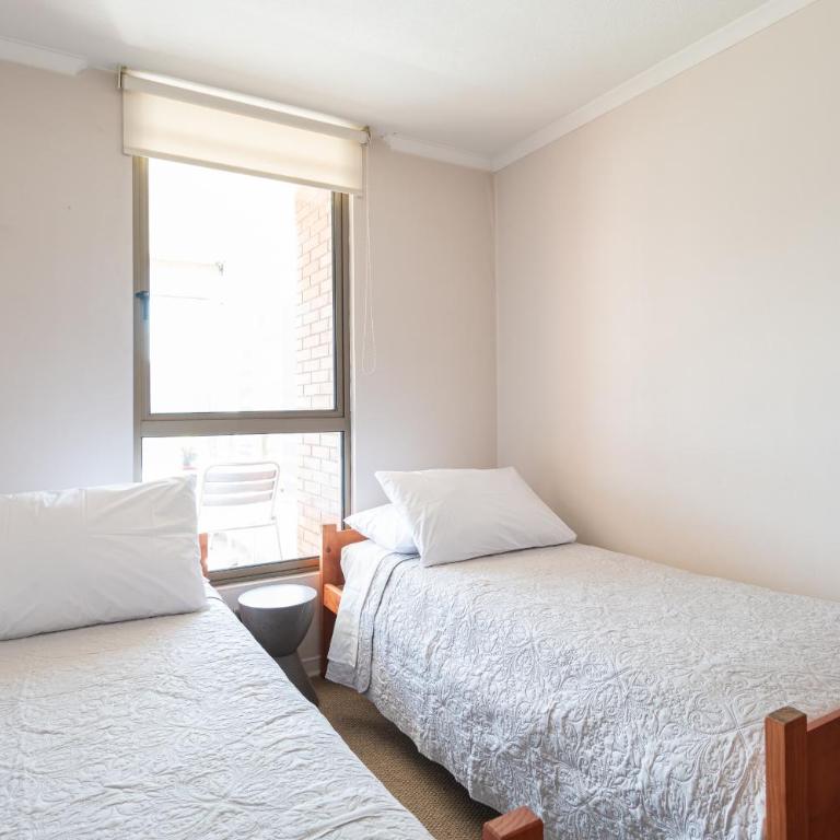 Century View 2B W/Balcony, View & Parking. - Apartamento de 2 dormitorios - 11