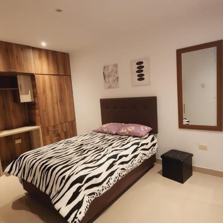 Departamento exclusivo en Ica - Apartamento de 3 dormitorios - 5