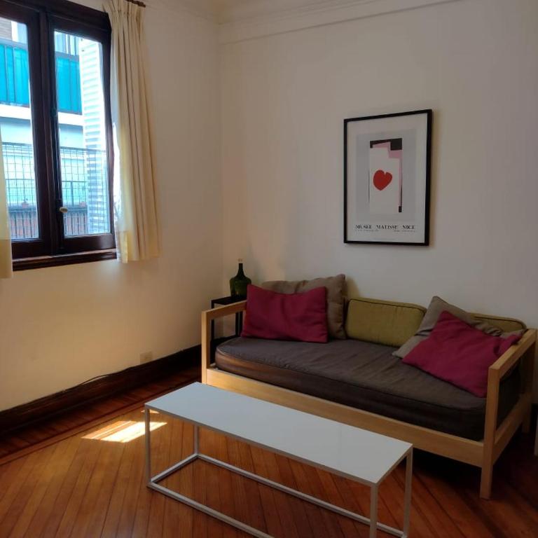 3 ambientes en Alto Palermo 2do piso por escalera - Apartamento de 2 dormitorios - 1