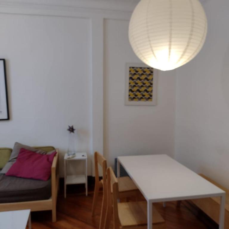3 ambientes en Alto Palermo 2do piso por escalera - Apartamento de 2 dormitorios - 25
