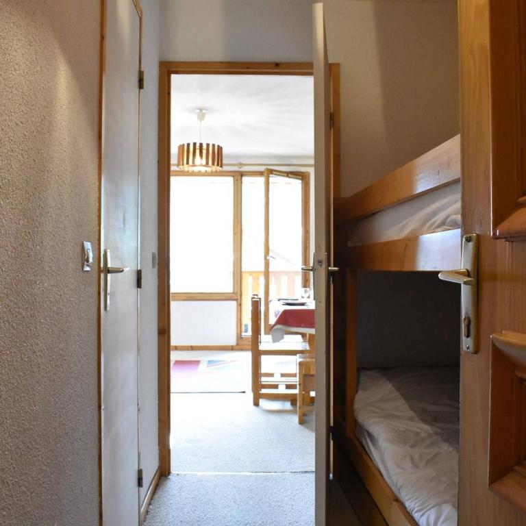 Studio pour 4 à Méribel, près des pistes, balcon, casier à ski, animaux non acceptés - FR-1-180-6 - Appartement (4 Adultes) - 9