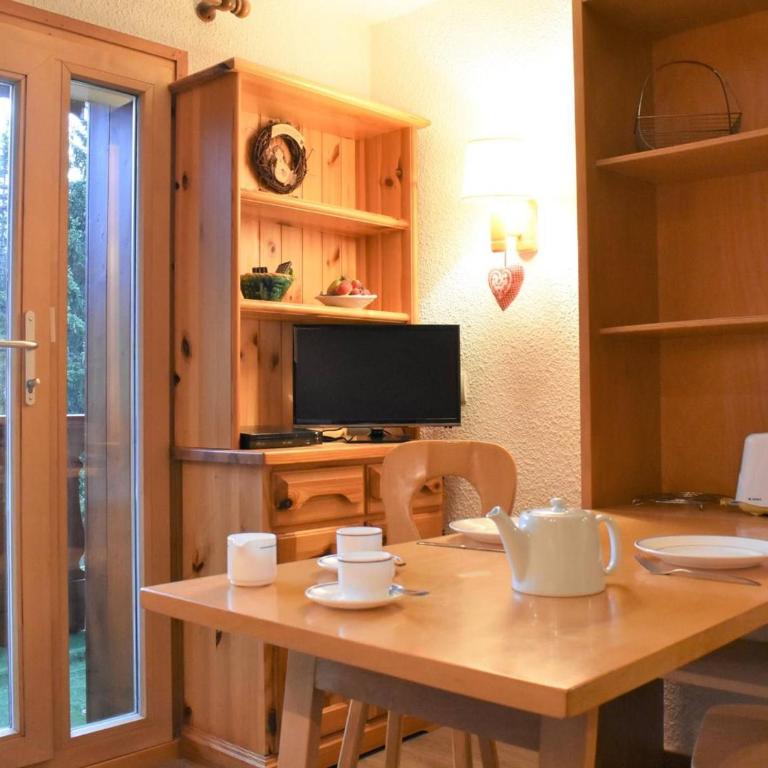 Charmant Studio rénové, balcon Sud, à 50m des pistes - Méribel - FR-1-180-35 - Appartement 1 Chambre - 8