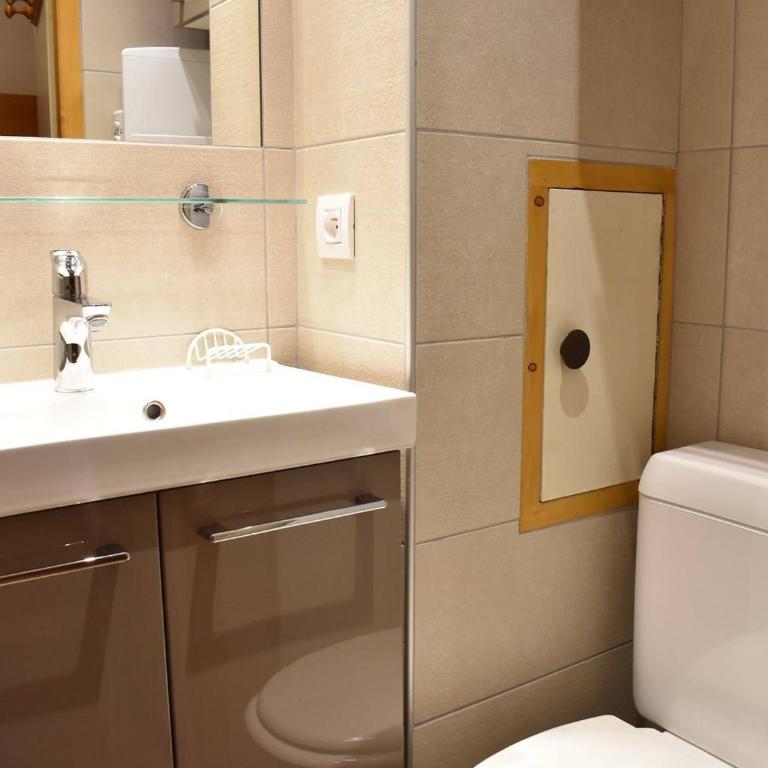 Charmant Studio rénové, balcon Sud, à 50m des pistes - Méribel - FR-1-180-35 - Appartement 1 Chambre - 15