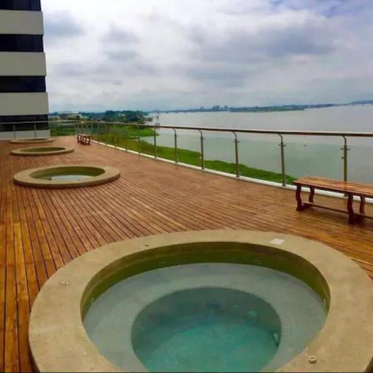 Ecusuites Bellini 404 King RiverView AirportGye - Apartamento de 1 dormitorio - 5