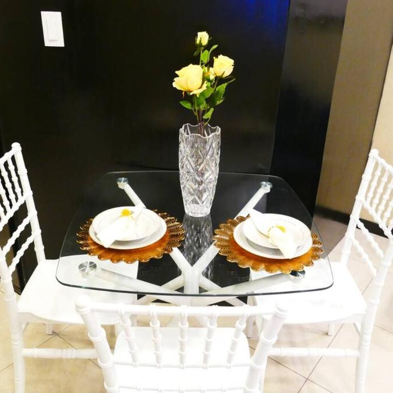 Ecusuites Bellini 404 King RiverView AirportGye - Apartamento de 1 dormitorio - 10