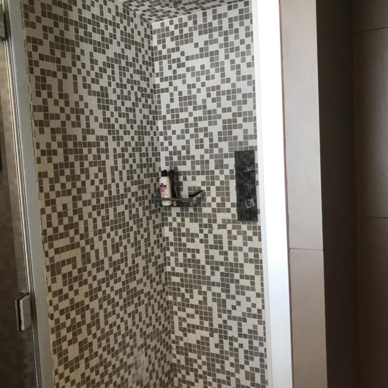 Appartement montfleury, 2 terrasses, 2 chambres , 2 sdb , pkg privé piscine, 15 min walk to Croisette beach and Palais des festivals - Deluxe Apartment - 17