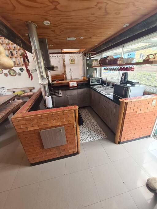 Gran casa en Totoralillo con vista al mar y más! - Four-Bedroom House - 14