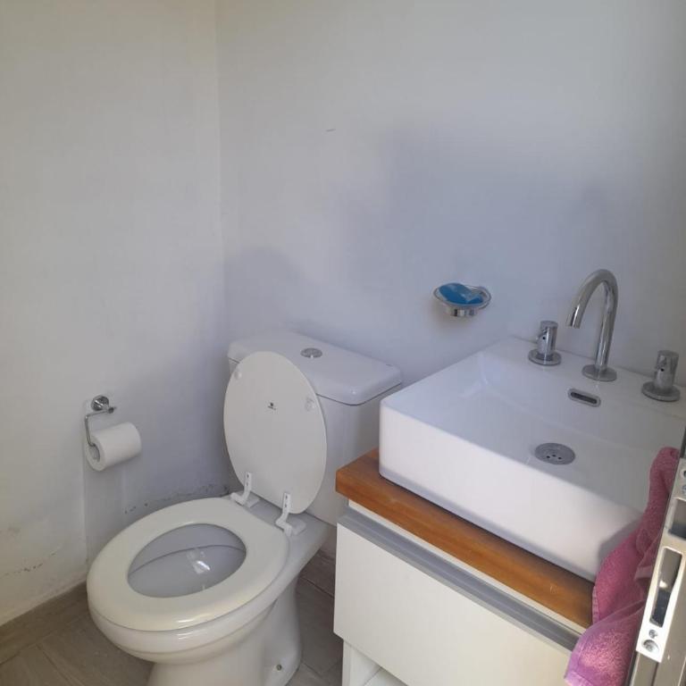 excelente casa con pileta - Casa de 3 dormitorios - 11