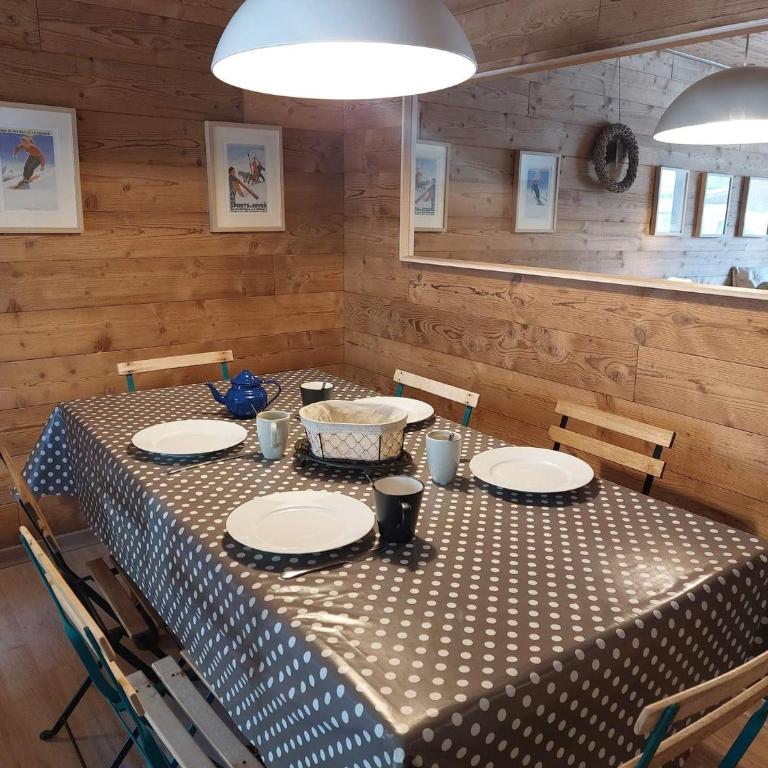 Appartement cosy style montagne - 6 pers, animaux admis, proche pistes - Les Deux Alpes - FR-1-516-192 - Appartamento - 2