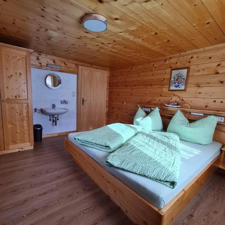 Ferienwohnung Juen - Apartment mit 3 Schlafzimmern und Bad - 4