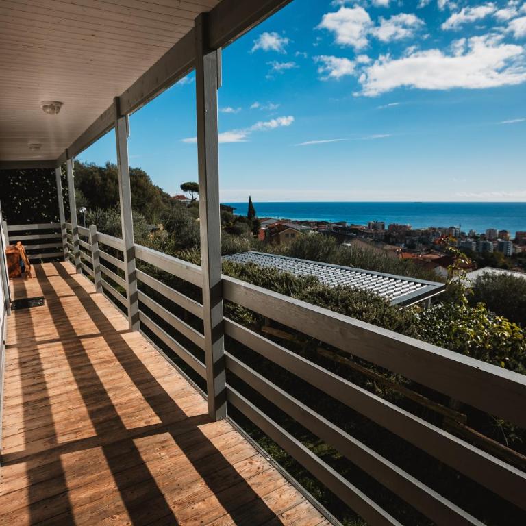 Agriturismo Rose di Pietra - Bungalow Deluxe con Vista Mare - 1