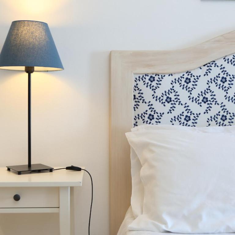 COASTAL Seaview Suite & CENTRAL BALCONY Street View Studio - Suite with Sea View - 6