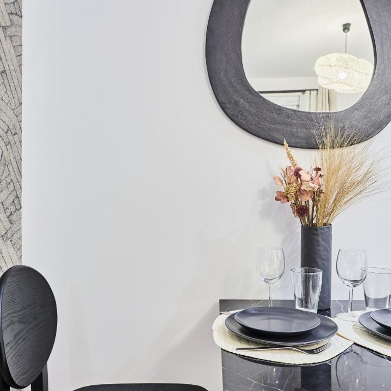 Residence Center of Paris by Studio prestige - Studio Apartment - 7
