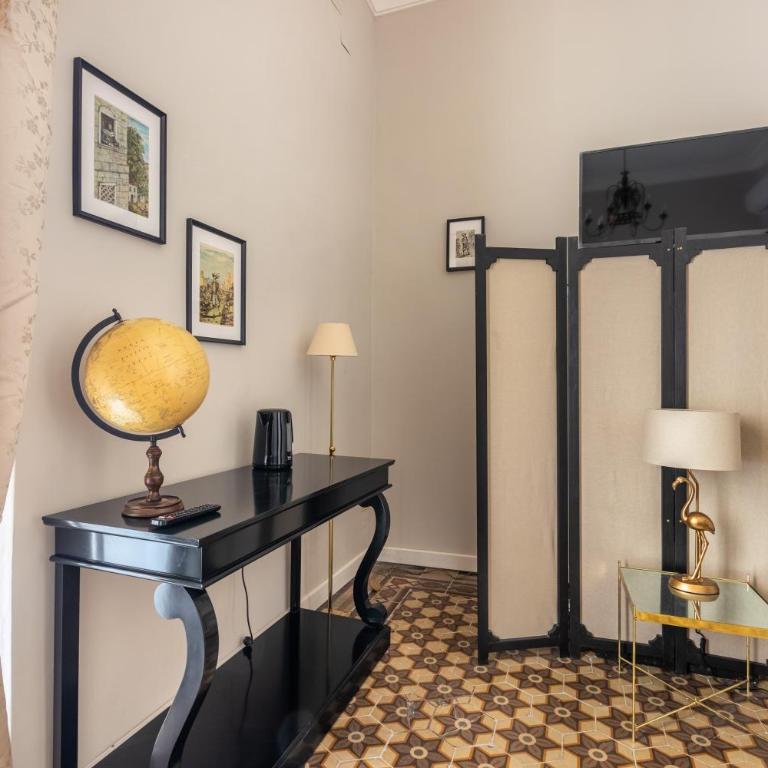 Donna Maddalena - Camera Matrimoniale con Bagno Privato - 12