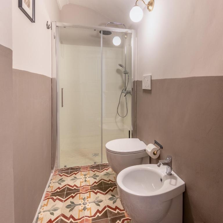 Donna Maddalena - Camera Matrimoniale con Bagno Privato - 16