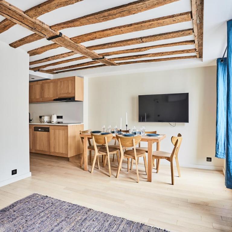 Residence Center of Paris by Studio prestige - Family Room with Shower - 9