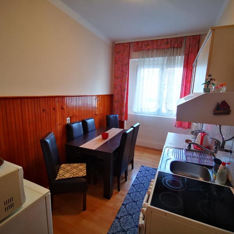Red Rouz - Apartman - 14