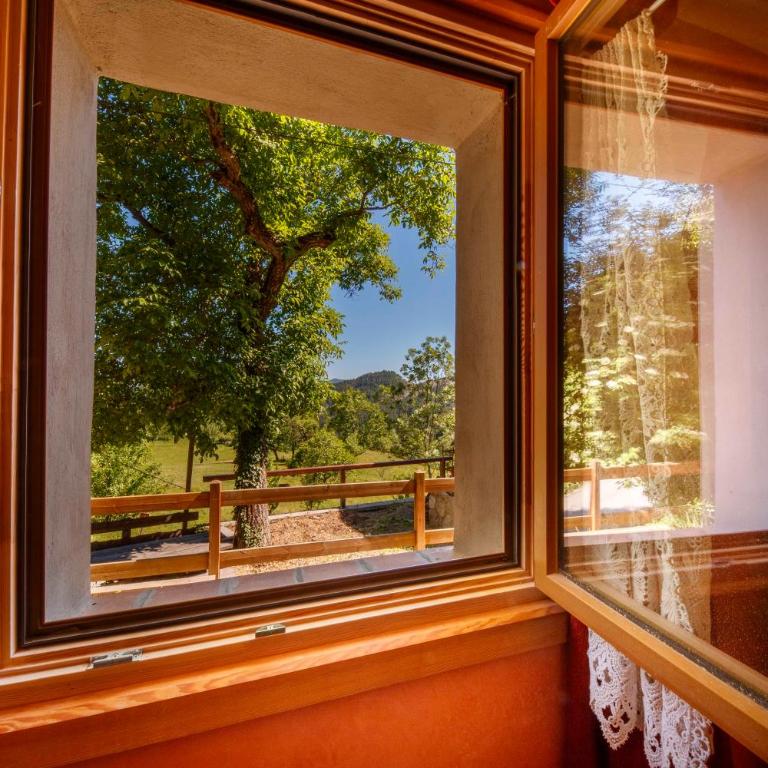 Eco-hôtel et Yourtes du Mercantour - Chambre Double - Vue sur Jardin - 3