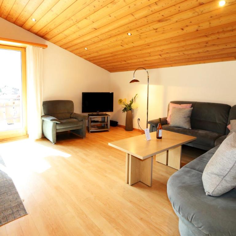 Adora - Apartment mit Blick auf die Berge - 7