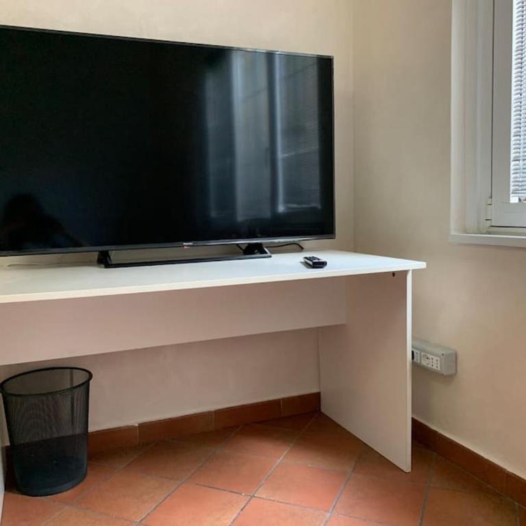 Bright - Entire apt - 24h check-in - Appartamento con 1 Camera da Letto - 2