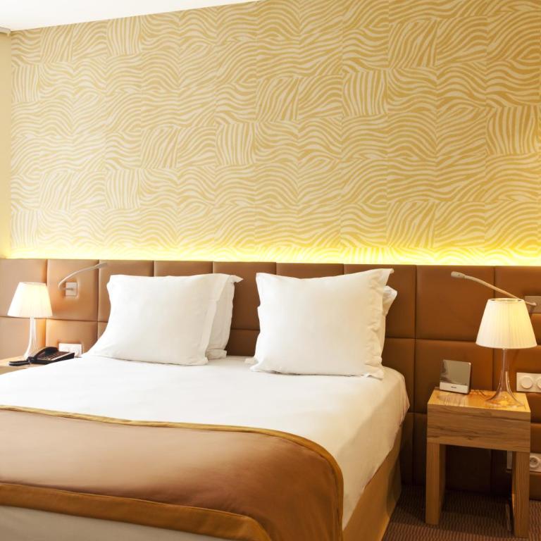 Golden Tulip Avignon Le Paradou - Chambre Lit King-Size Exécutive avec Patio Privé - 4