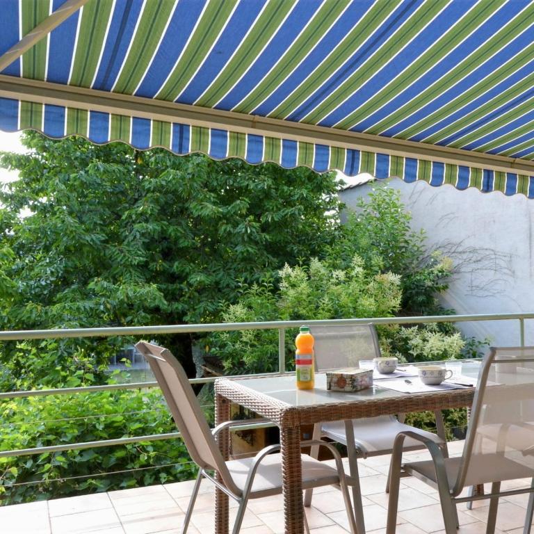 Le pavillon de Papy et Mamie - Garage - Terrasse - Proche centre - Maison 4 Chambres - 13
