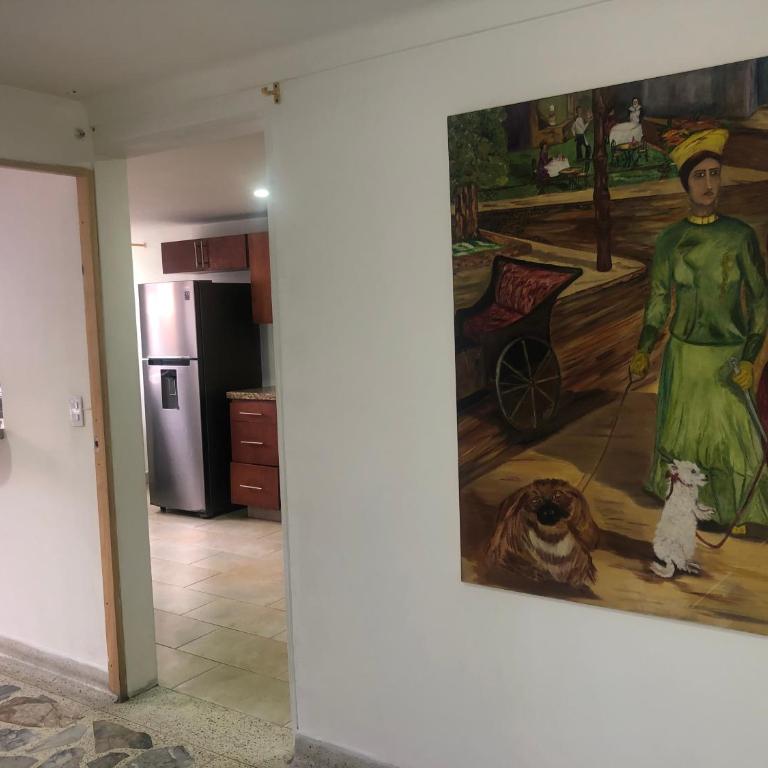 Apartamento cómodo en laureles, grande , céntrico , bien ubicado Apto303 - Apartment - 85