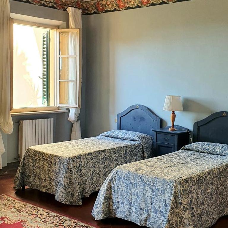 Soggiorno Dimora Del Grifo - Camera Quadrupla con Bagno in Comune - 30