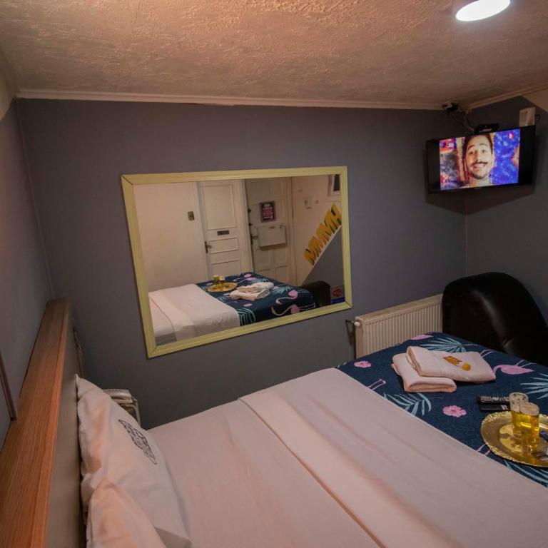 Motel ruta slavic - Habitación Doble con ducha - 1 o 2 camas - 3
