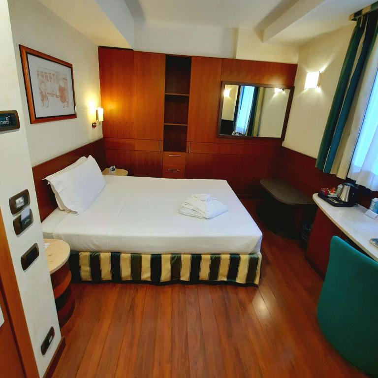 Hotel Mirage Sure Hotel Collection by Best Western - Camera Singola Deluxe - 5