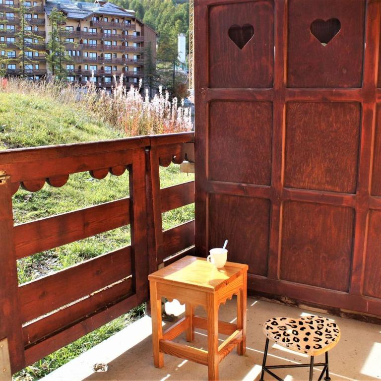 Appartement 2P 6 couchages, proche pistes, balcon, parking, animaux OK - Appartement 1 Chambre - 12