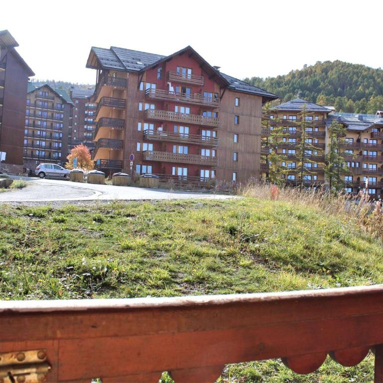 Appartement 2P 6 couchages, proche pistes, balcon, parking, animaux OK - Appartement 1 Chambre - 14