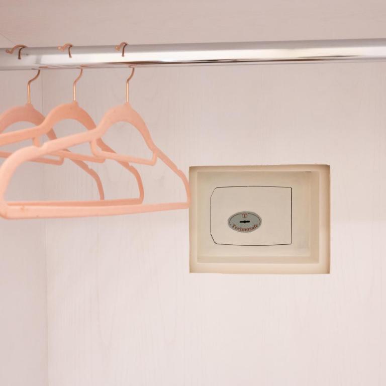 Bernini House Naples - Suite con Balcone - 11