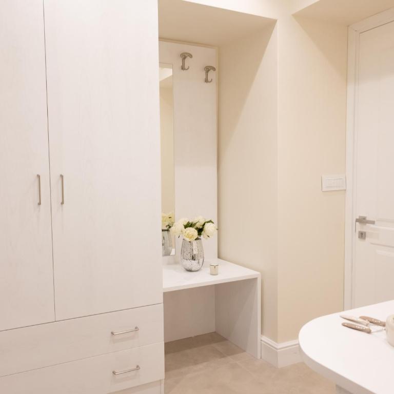 Bernini House Naples - Suite con Balcone - 12
