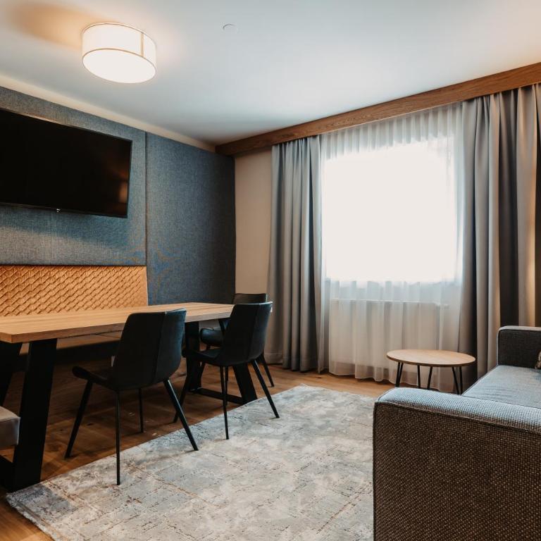 Hofgut Wagrain Apartment & Lifestyle Resort - Apartment mit 3 Schlafzimmern - 2