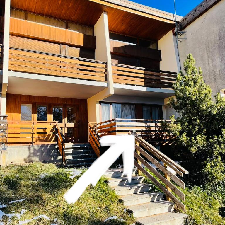 Rdc 48m2 avec terrasse Proche Centre avec parking privé couvert - Appartement 1 Chambre - 9