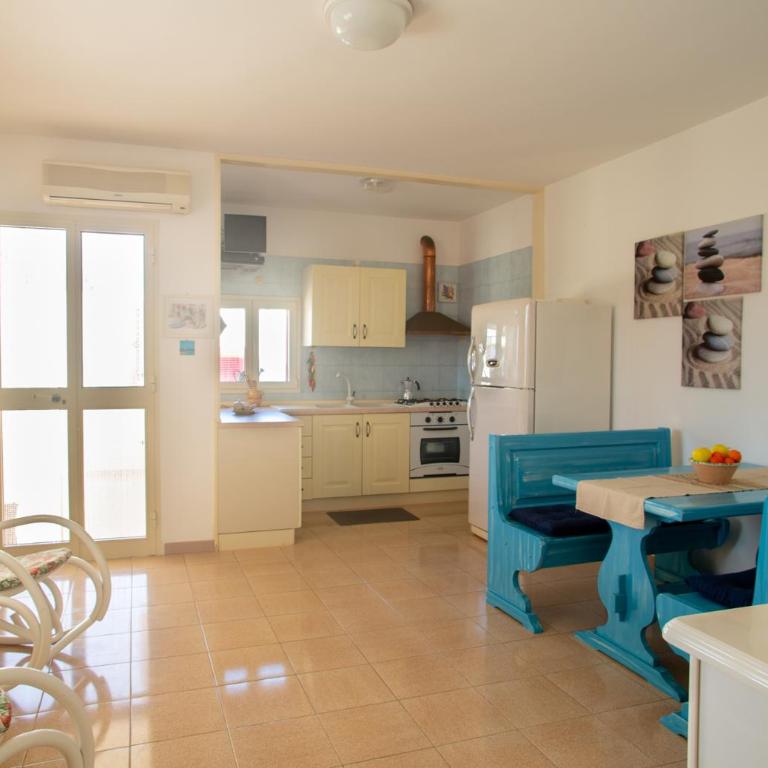 Villetta Fronte Mare - The Fab Stay - Appartamento con 2 Camere da Letto - 6