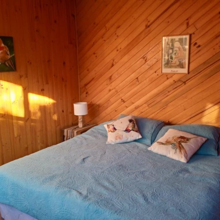 Casa Pindal - Queen Room with Shared Bathroom - 3