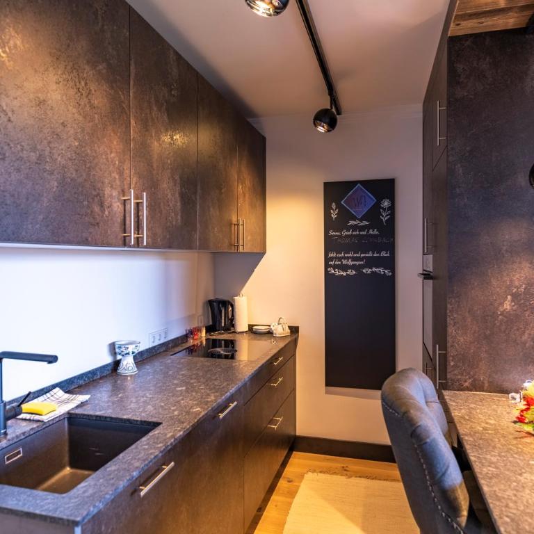 Wolfgangsee Appartements - Panorama Blick, Parkplatz, Balkon - Studio with Lake View - 25