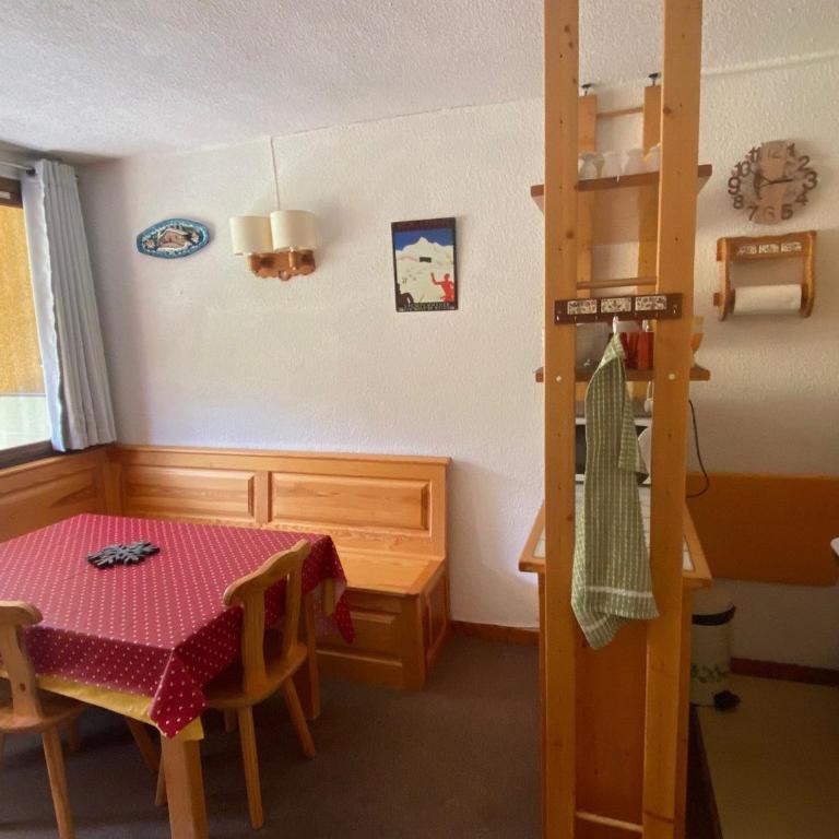 Appartement skis aux pieds pour 6 pers. sur les pistes - Animaux admis - FR-1-445-33 - Apartamento (6 adultos) - 4