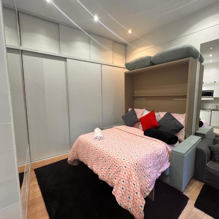 Chic Studio at Arc de Triomphe and Champs Elysees - Studio - 5